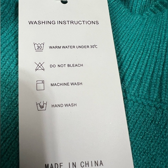 Zesica Mock Turtle Neck Puff Sleeve Turquoise Sweater Size S - Picture 7 of 10